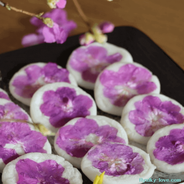 진달래 꽃을 이용한 화전