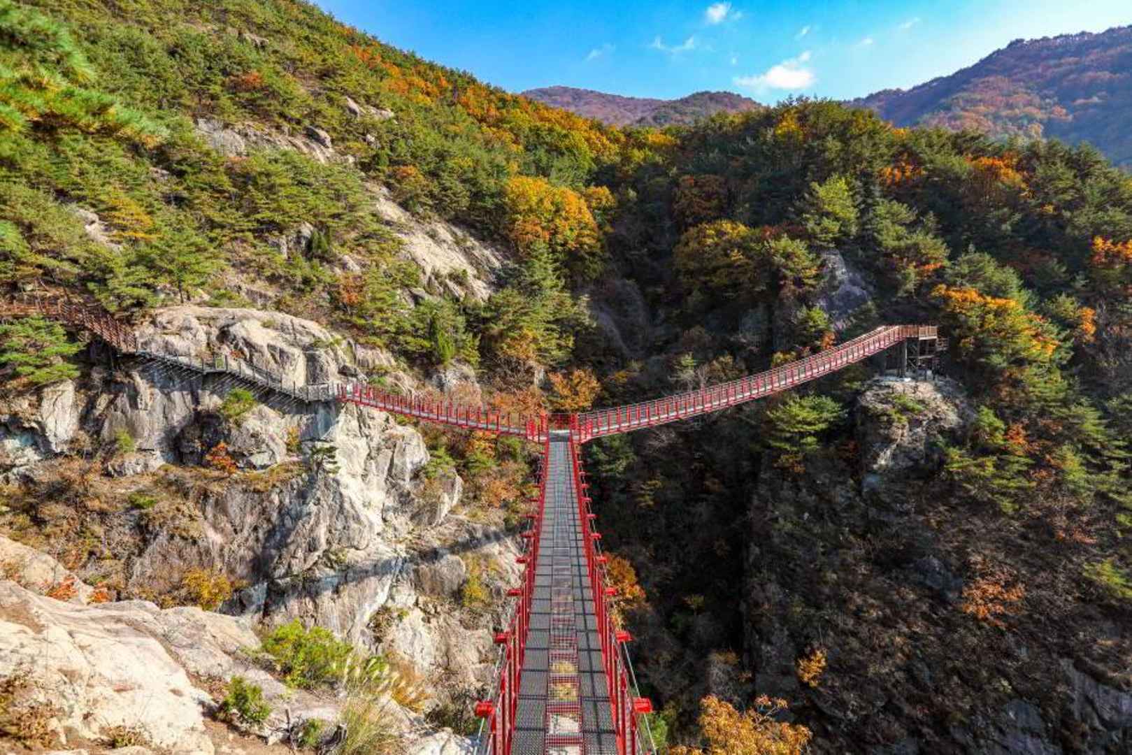 우두산 출렁다리