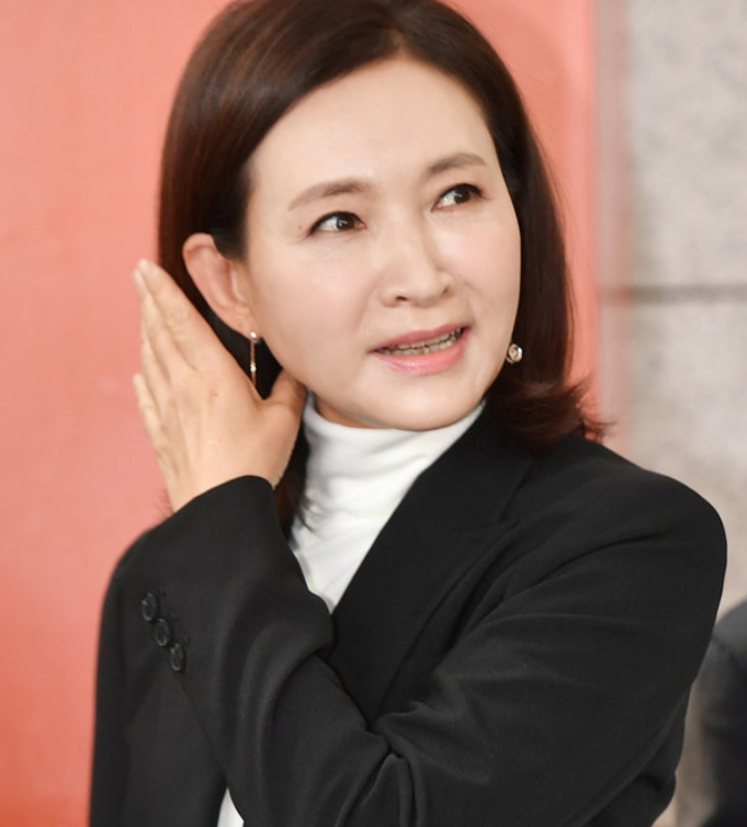 정애리-사진3
