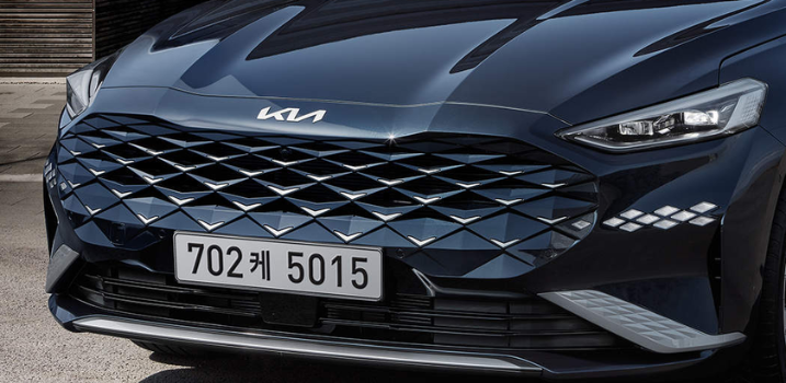 K8 하이브리드 앞면 그릴 사진