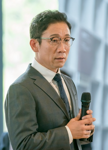 정석용 데뷔