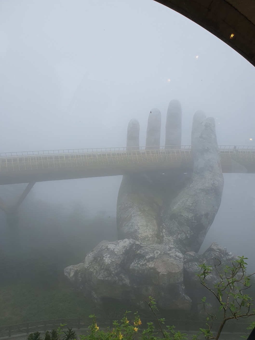 바나힐 골든브릿지