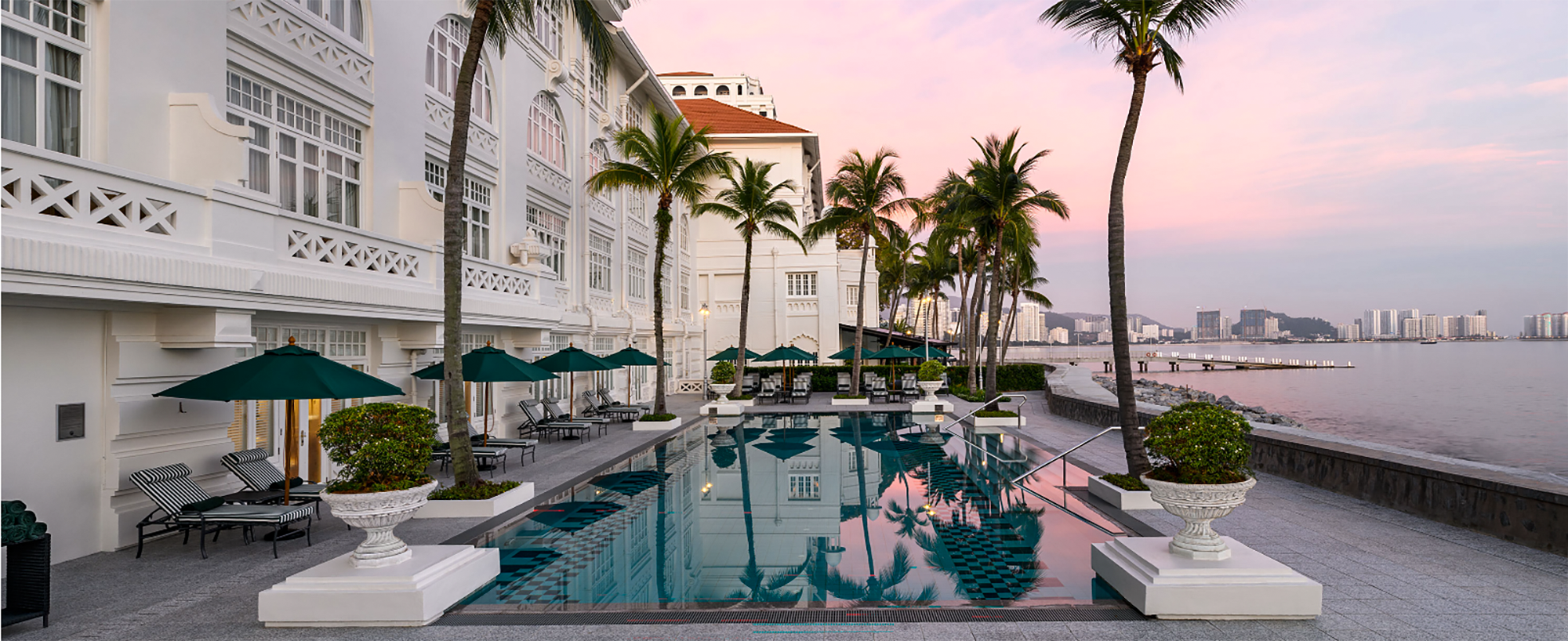 Heritage Wing Swim pool 전경