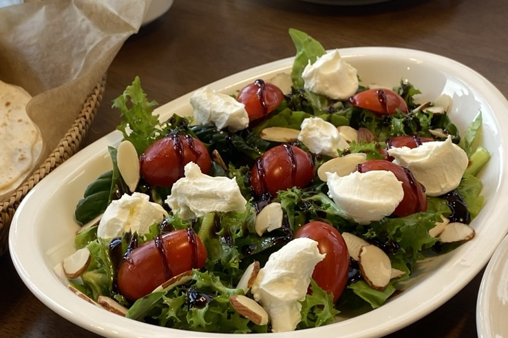 리코타 치즈 샐러드
