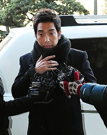 고영욱