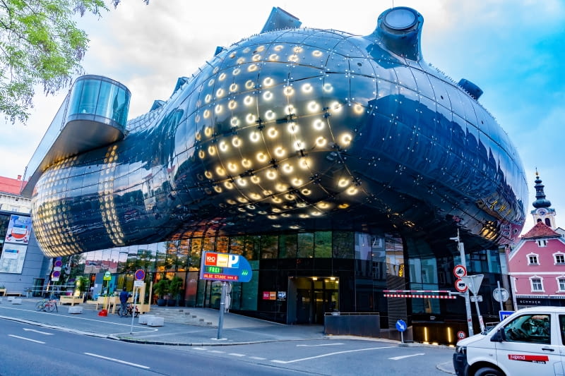 쿠른스트하우스(Kunsthaus)