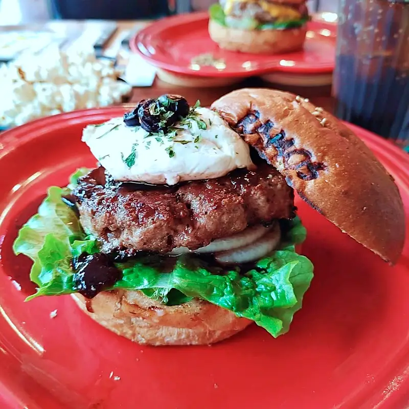 53년 전통 직접 구운 햄버거빵의 수제버거 햄버거 맛있는 곳 추천