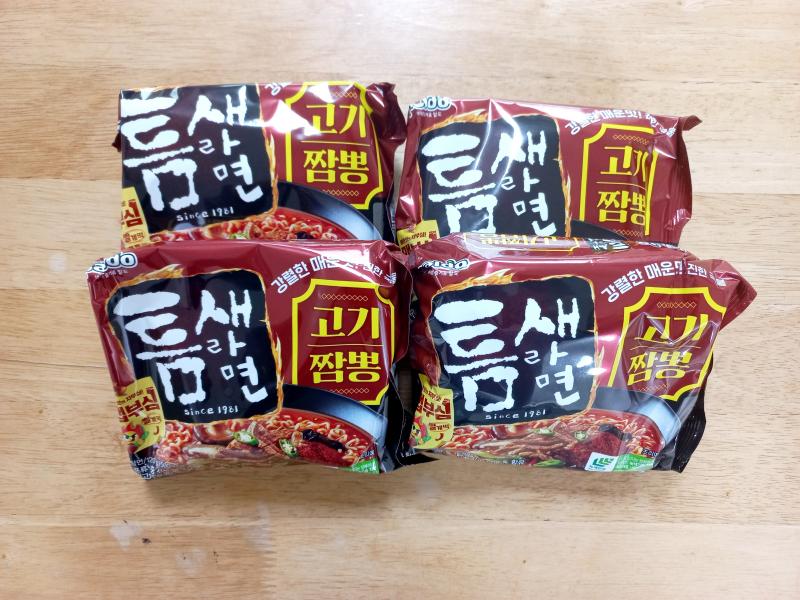 팔도 틈새라면 고기짬뽕 4개들이 한팩