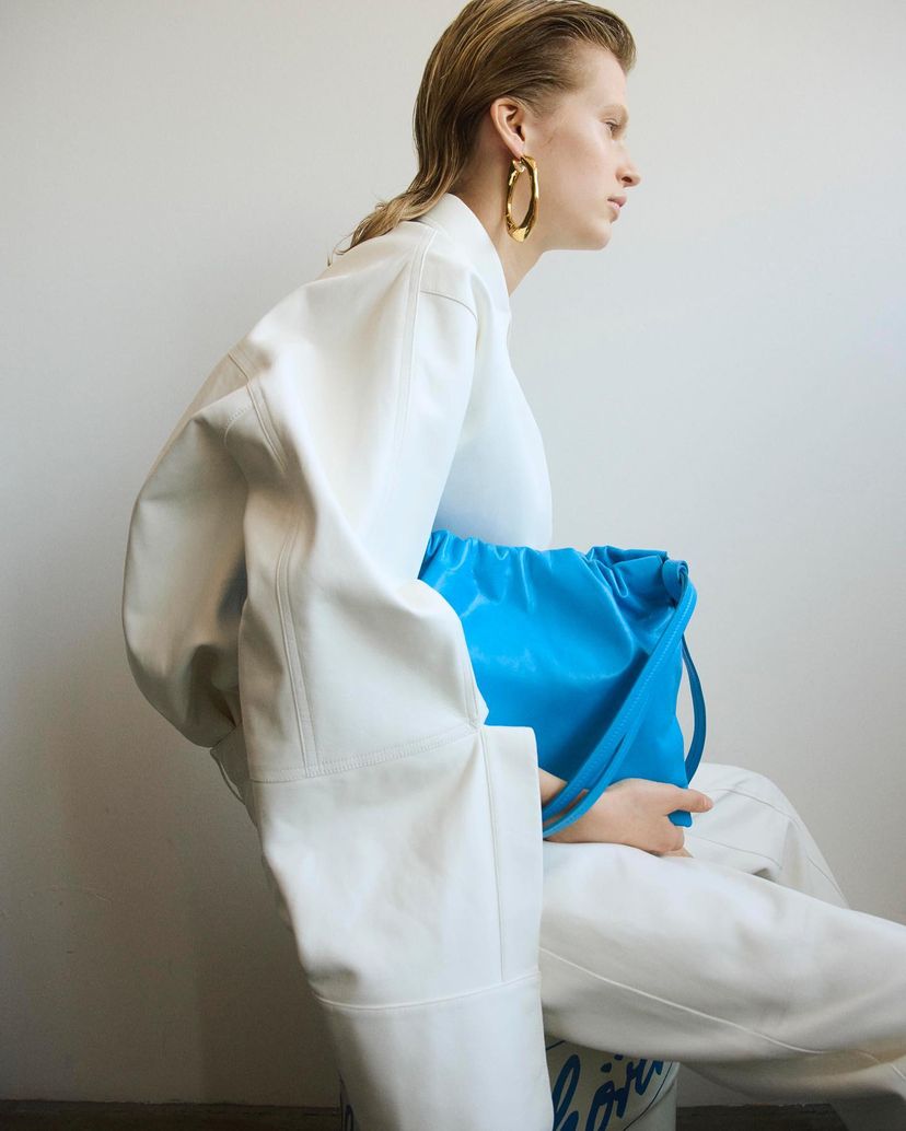 질샌더-JILSANDER-2024-여성복-리조트-컬렉션-캠페인-화보-사진