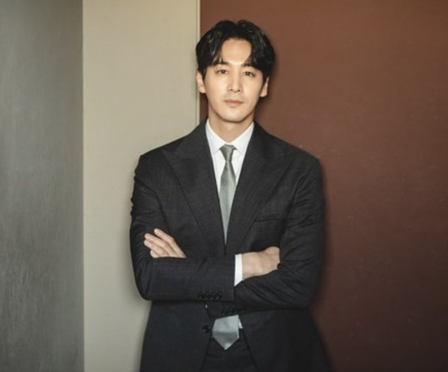 오창석 외모