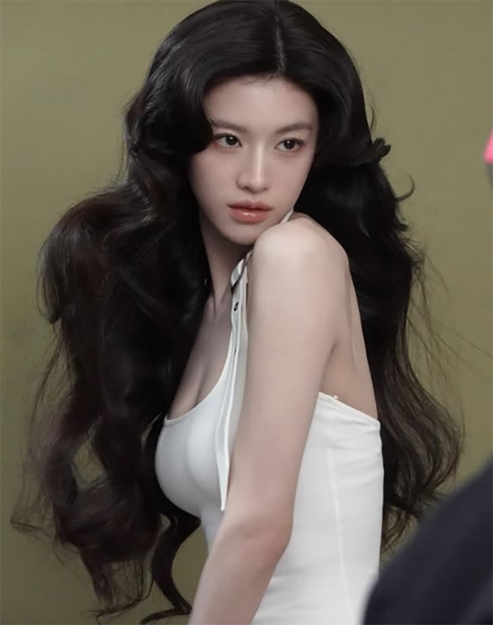 고윤정 데뷔
