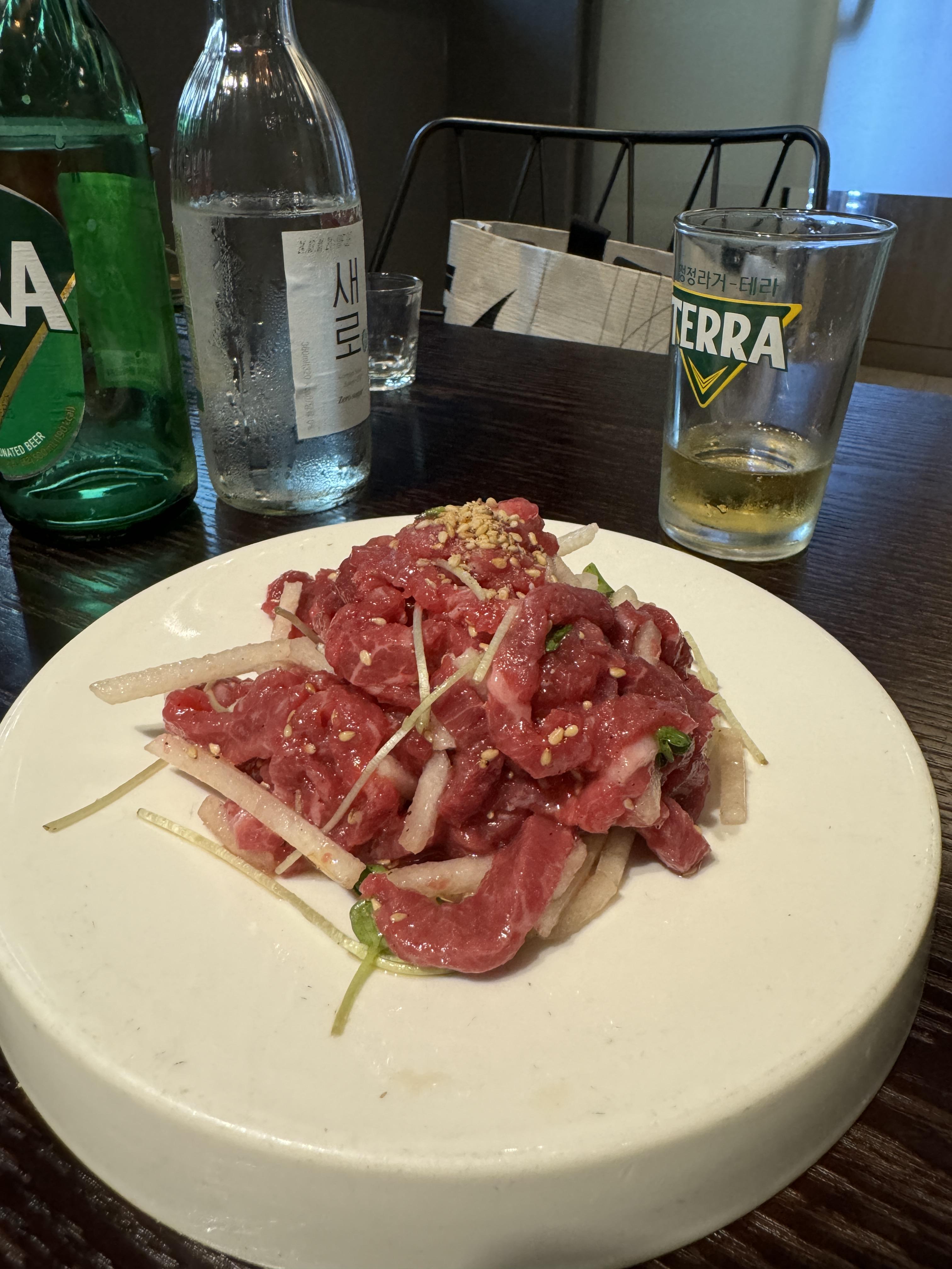 중계-한우-맛집-천우가-육회