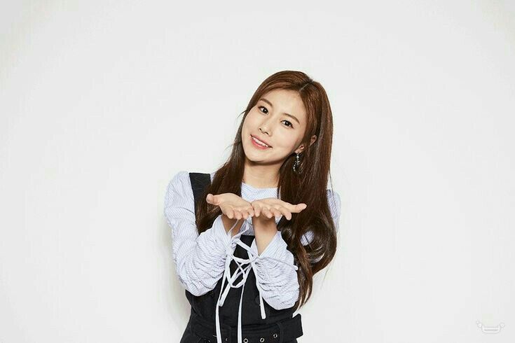 아이즈원 강혜원 몸매 키 아이즈원 강혜원 몸매 키