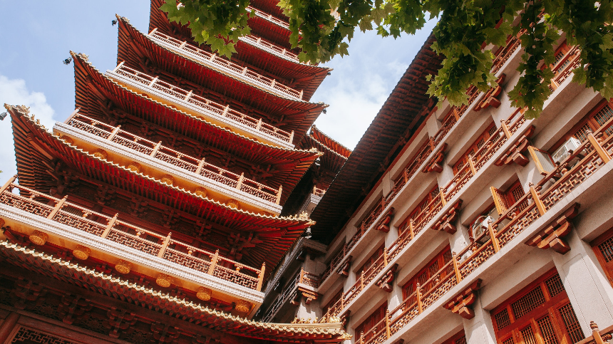 상하이 여행 가이드 2025 - 필수 관광지부터 맛집까지!