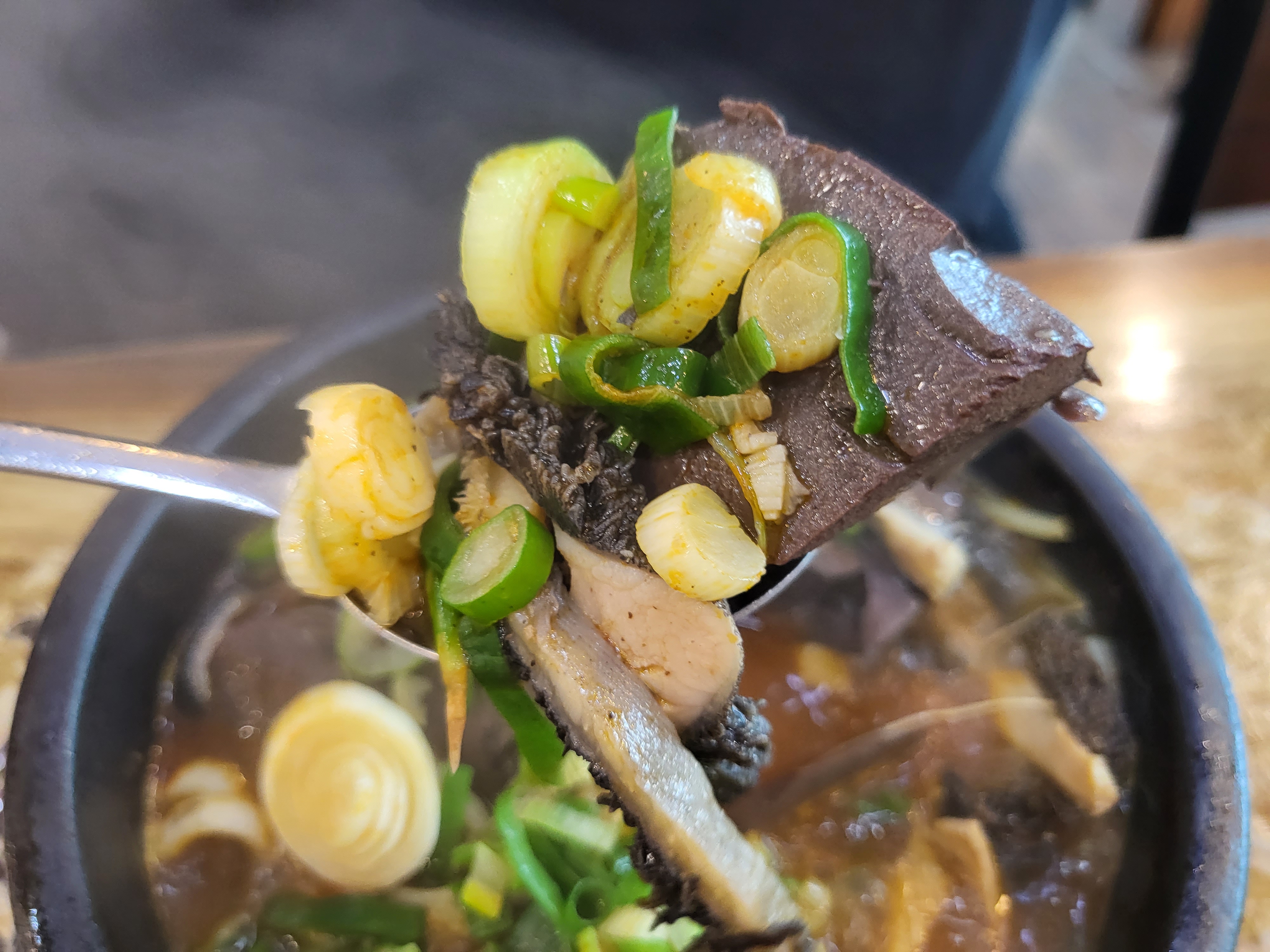 나인식양평해장국 - 선지 클로즈업