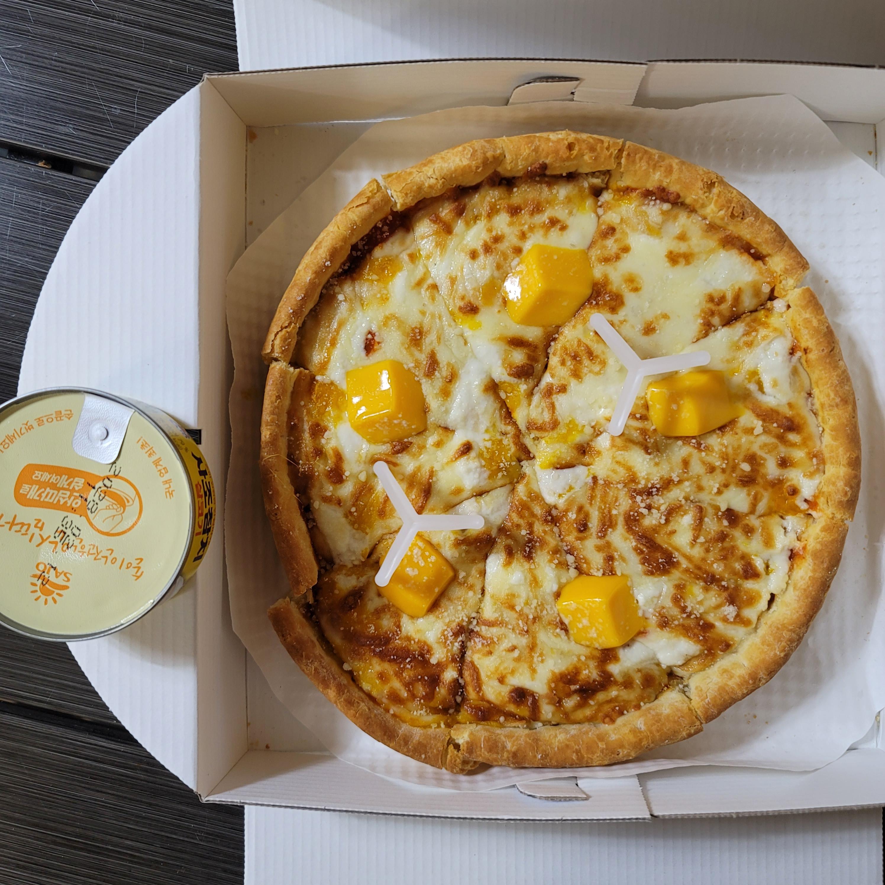 시카고딥디쉬피자 크기비교