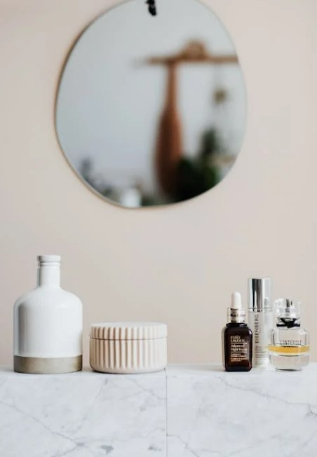 클렌징 밤 완전 정복! 피부에 순하고 메이크업은 말끔하게 지우는 비결