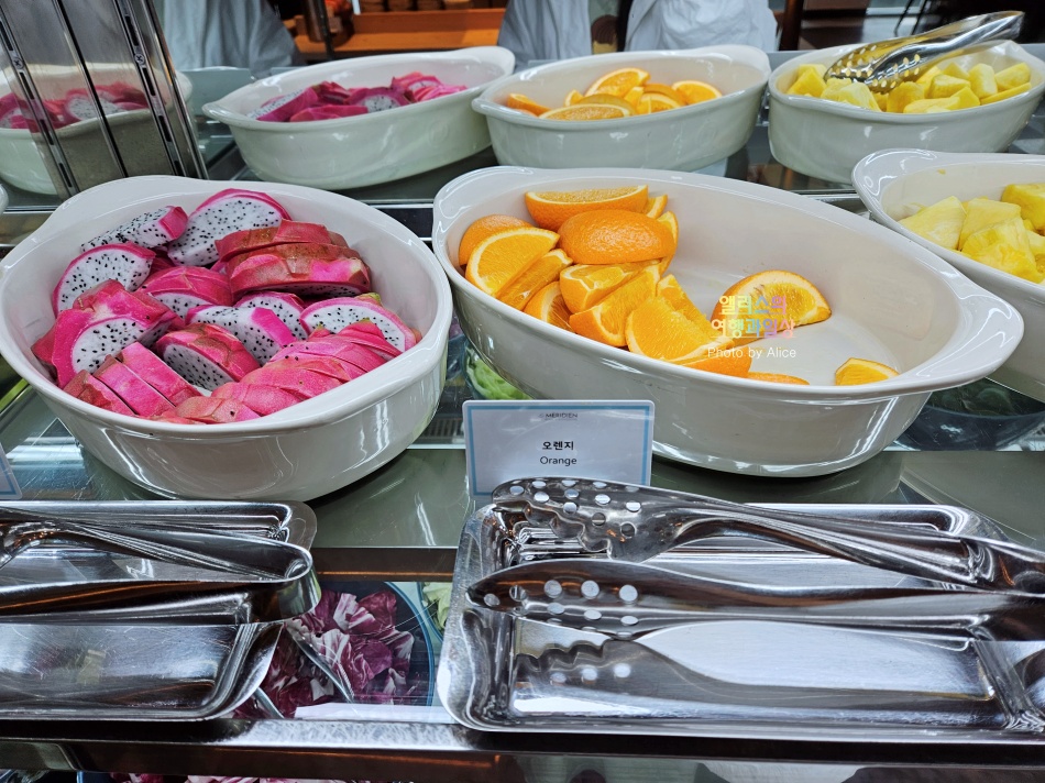 르메르디앙 서울 명동 조식당 라팔레트 파리 후기