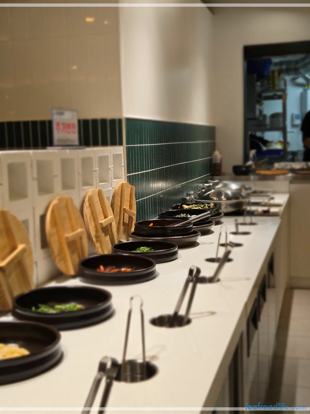 하남-미사-한정식-밥상천하-밑반찬-뷔페-전체-모습