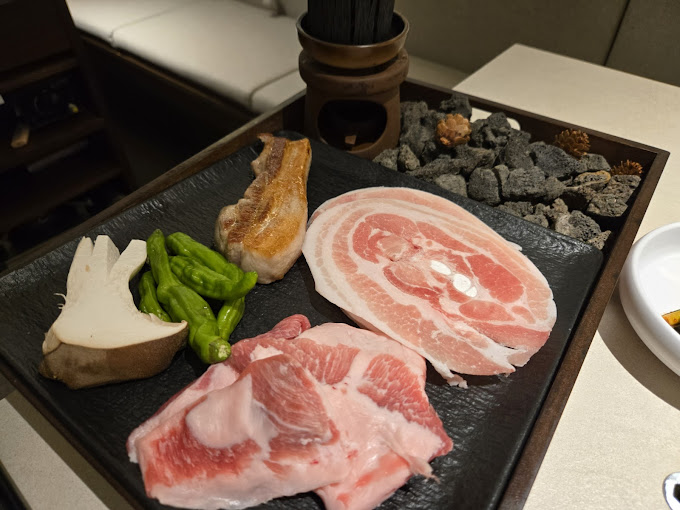 마포 도화동 고기집 '고반식당블랙' 본점