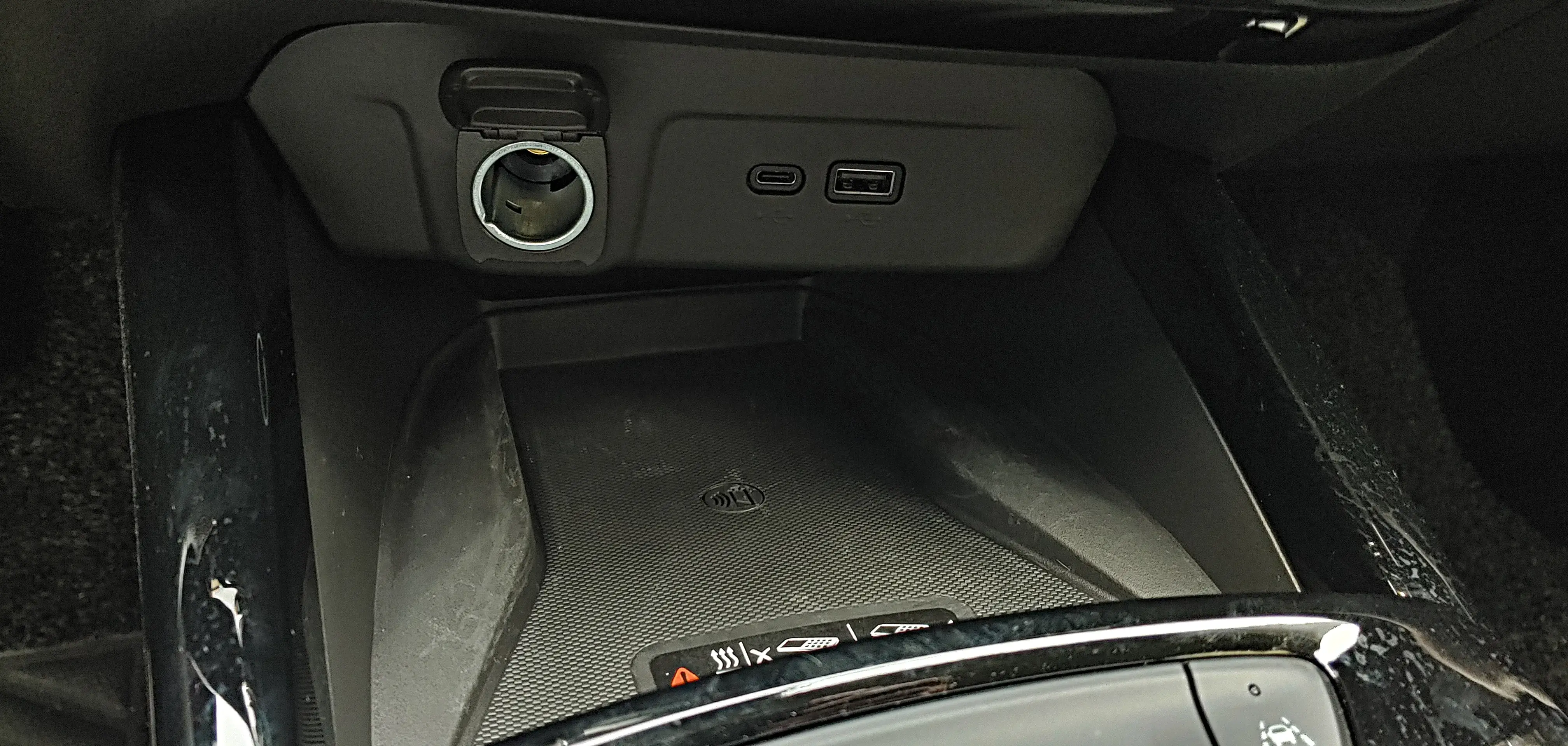 쉐보레 트랙스 크로스오버 내부 및 인테리어