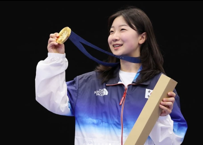 사격 반효진