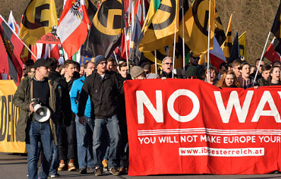 극우뜻 극우 이념 현대사회에서의 이해