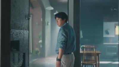 김윤석-전영하-아무도-없는숲속에서-역할