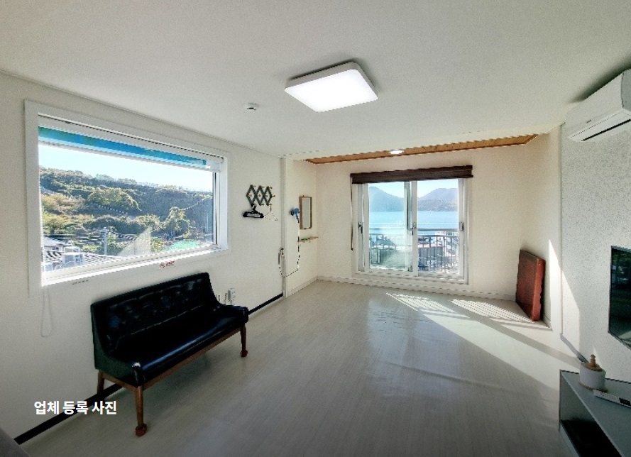 1박3식-민박집-학섬식당펜션