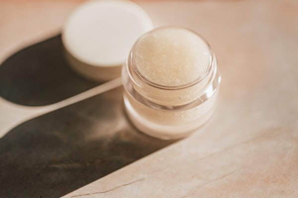 소중한 시간과 비용을 절약할 수 있는 피부 노화 예방 팁