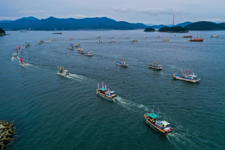 제63회 통영한산대첩축제 기본일정과 프로그램 정리 진해성 박혜신 출연