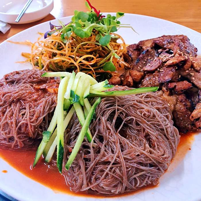나혼산, 나혼자 산다 목포 산낙지 한 마리 통째, 매콤한 소갈비 비빔 냉면 맛집