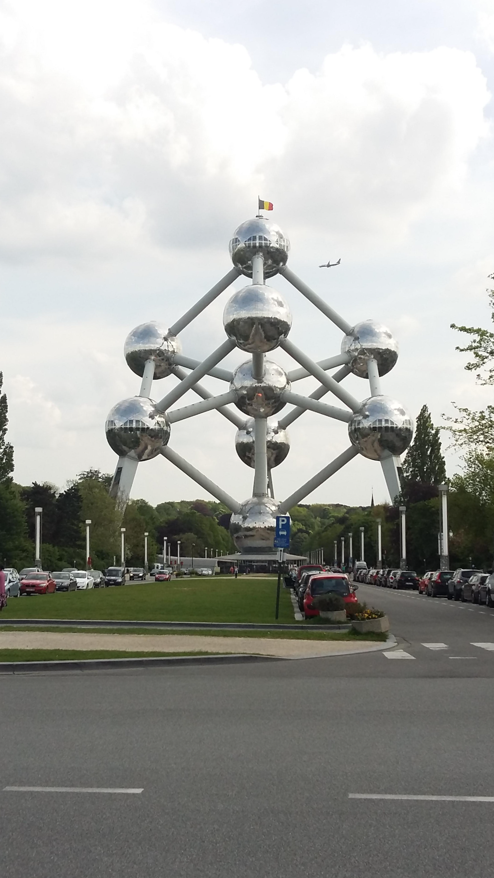 벨기에 브뤼셀 균형잡힌 아토미움