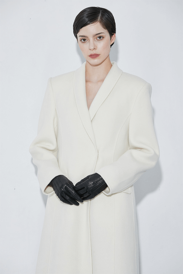 손해 보기 싫어서 9회 신민아 코트