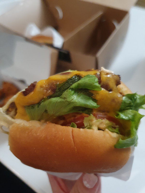 가까이_본_쉑버거
