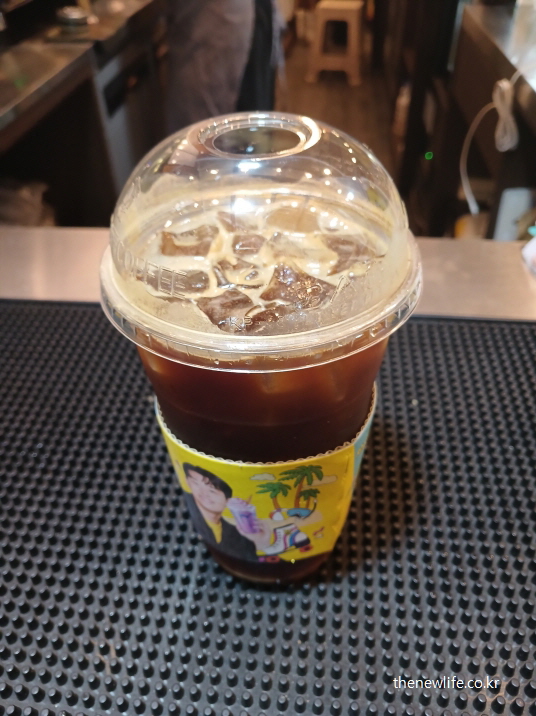 Mix coffee side effects &ndash; replacing mix coffee with black coffee as a healthier alternative / 믹스커피 부작용 &ndash; 대체 음료로 블랙커피를 활용하는 방법