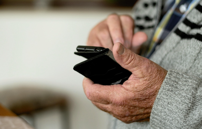 고령화 시대 주목받는 모바일 서비스 UI UX 전문가 알아보기