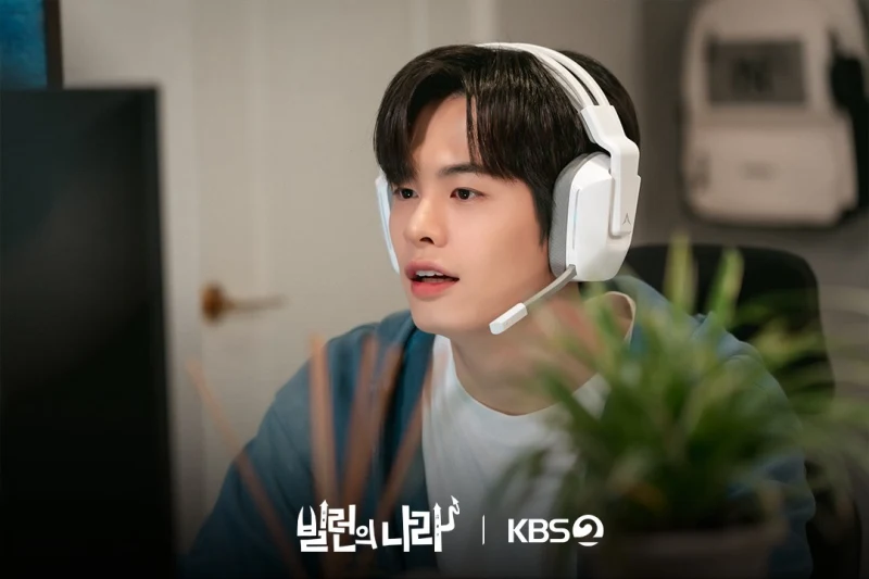 빌런의 나라에서 서영훈 역을 맡은 정민규