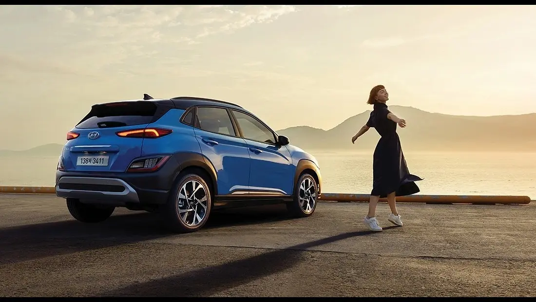 현대 SUV 코나 2세대 전기차 보조금 국고 지자체 보조금 가격 실구매가 모의견적 제원 옵션 카탈로그 가격표 디자인 실내 트렁크 색상 총정리
