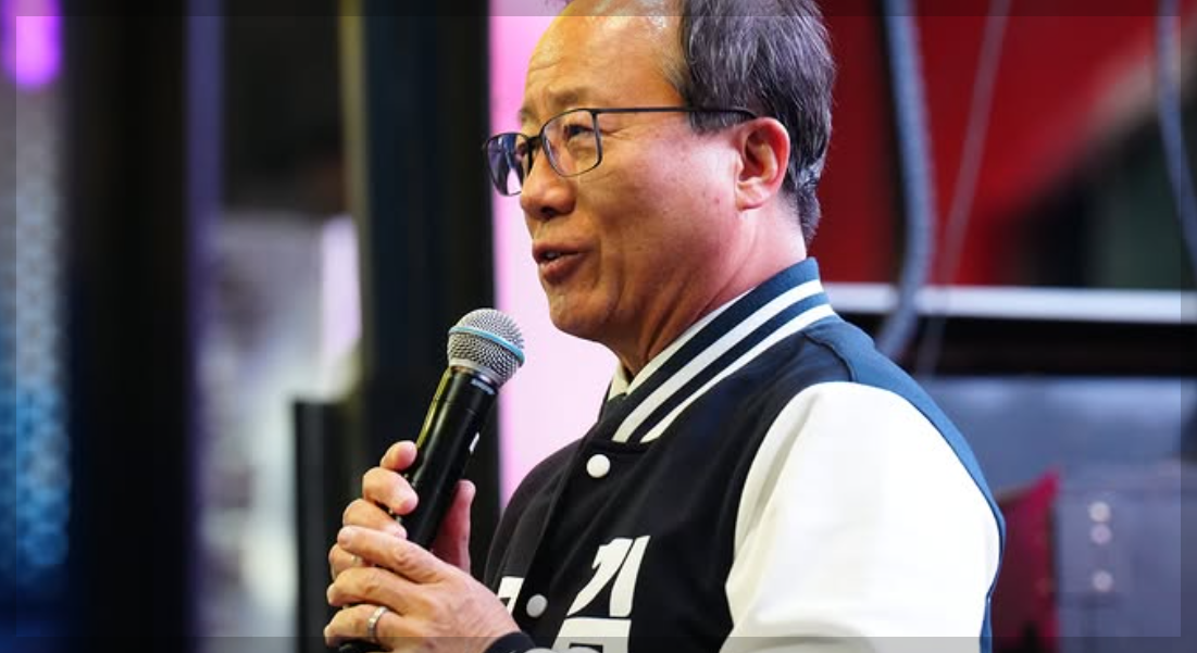 김석준 부산시 교육감 당선자의 철학과 비전&amp;#44; 부산 교육의 미래를 설계하는 사람