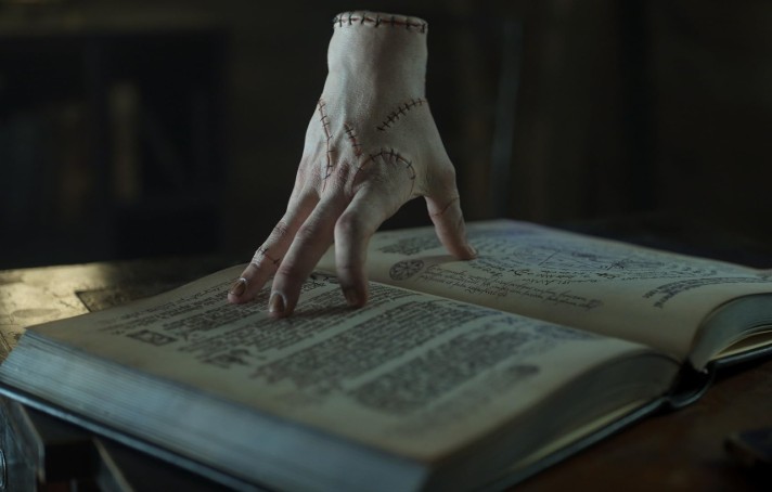 웬즈데이 시즌2 몇부작&amp;#44; 공개일&amp;#44; 리뷰&amp;#44; 후기