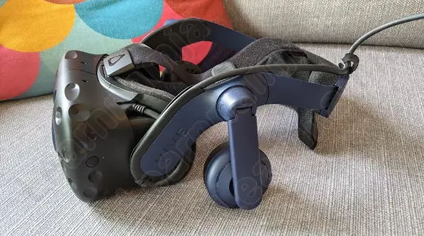 4.HTC 바이브 프로 2_