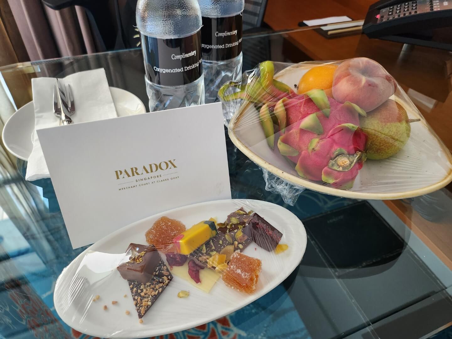 파라독스-클락키-선물