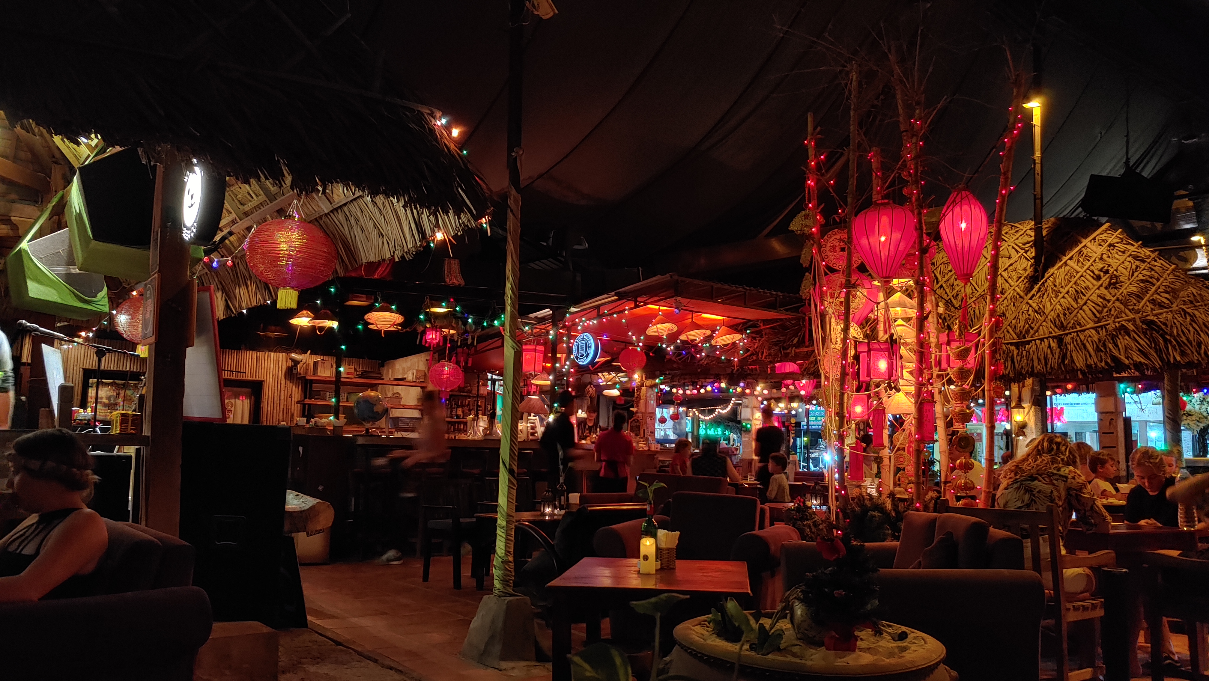 Joe's Cafe 내부