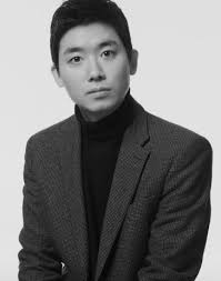 영화 '너와 나'의 조현철 감독 사진입니다.