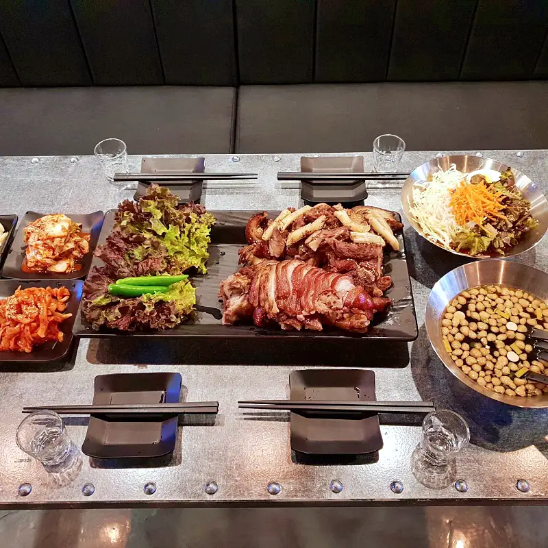 돈 잘버는 젊은사장 강남구 배달 1위 직화 불족발, 핫 로제 족발, 부드러운 뒷발 족발 논현동 영동시장 먹자골목 족발집 맛집 서장훈 주우재 추천 소개