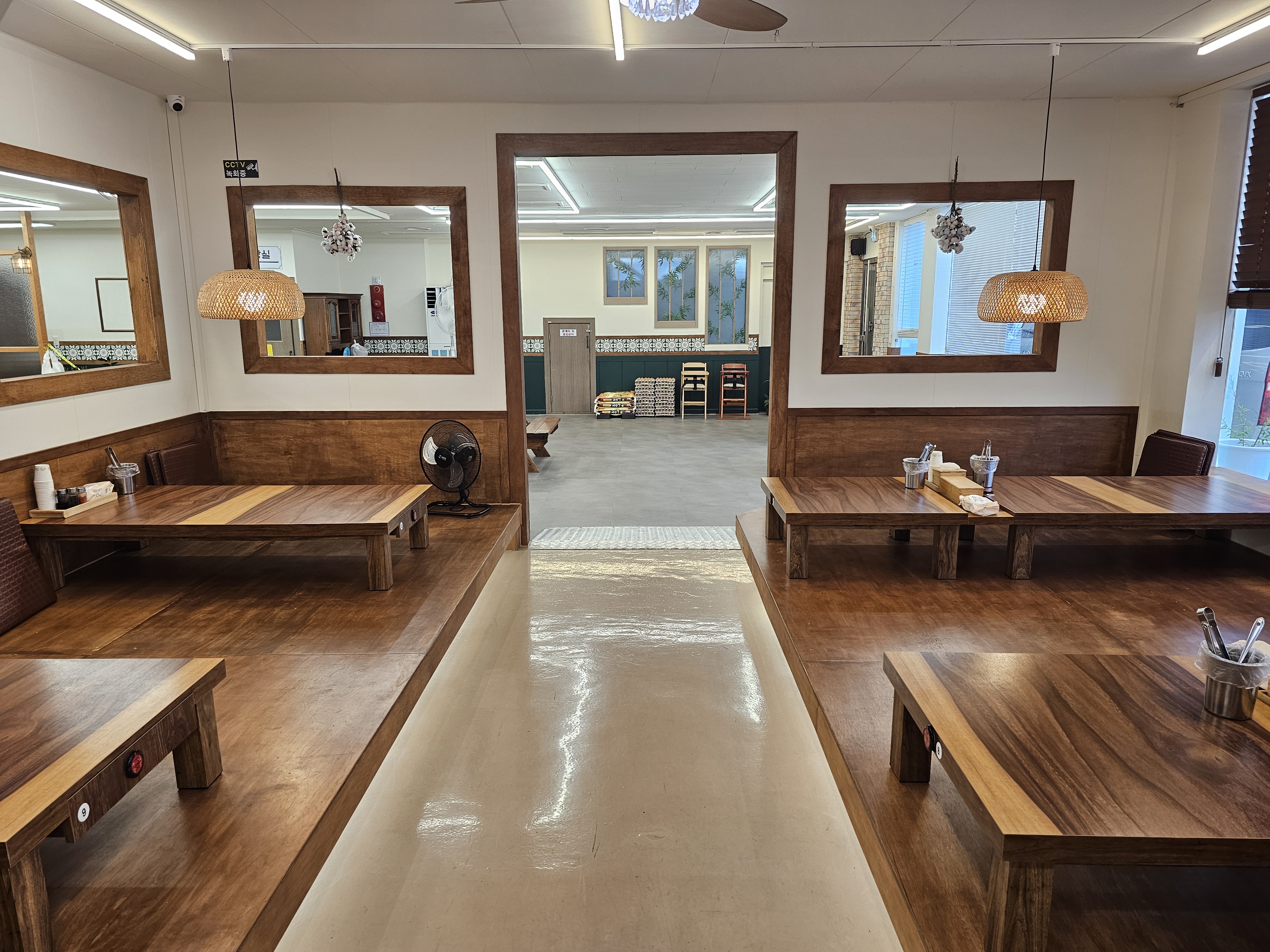 인천_심곡동_청라돌짜장_실내1