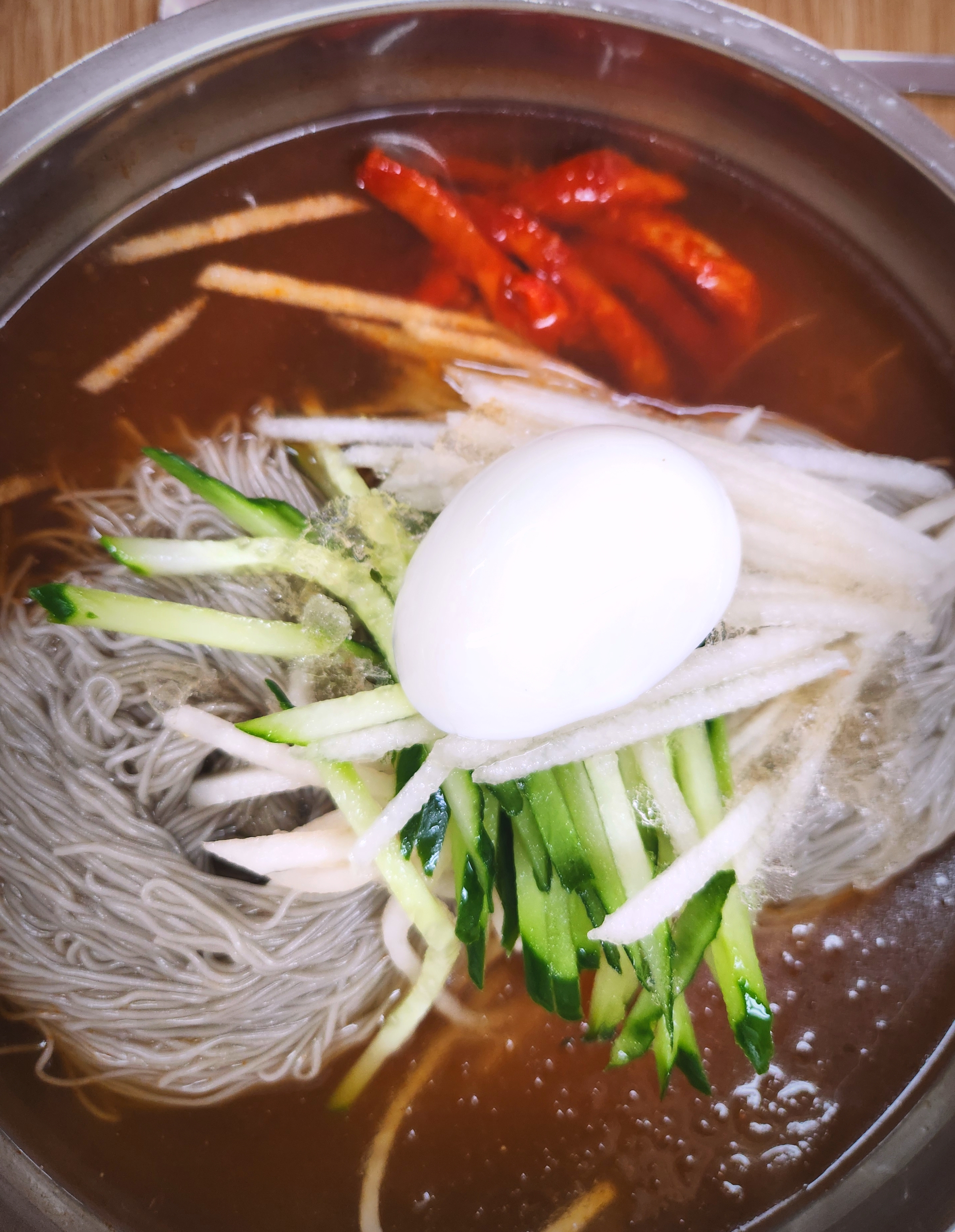코다리 물냉면 곱배기 입니다.