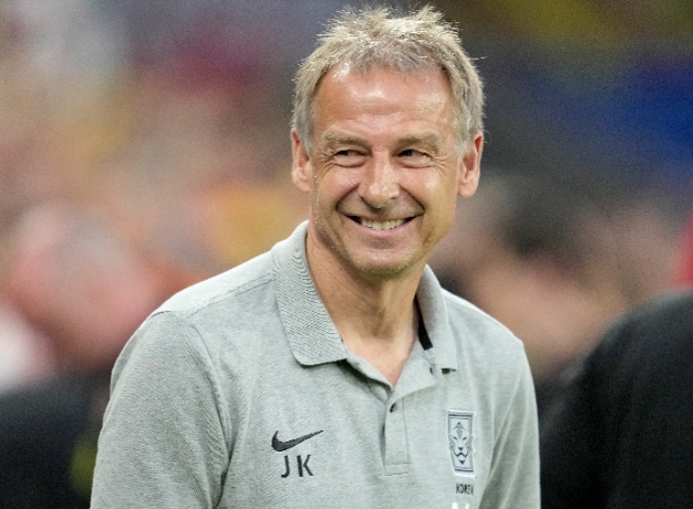 클린스만 감독의 계약 기간&amp;#44; 해임시 위약금&amp;#44; 개인적 후보