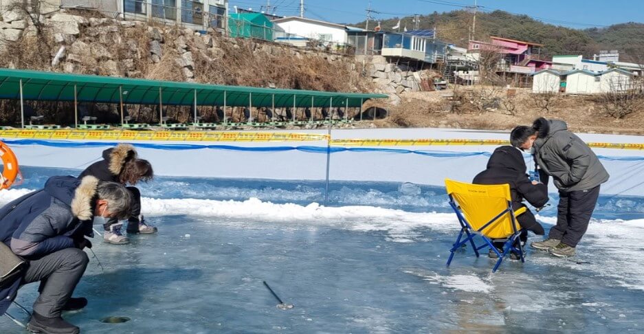 동장군축제 송어 얼음 낚시 및 눈썰매 정보, 축제가 포천 백운계곡쪽에서 진행하고 있습니다.